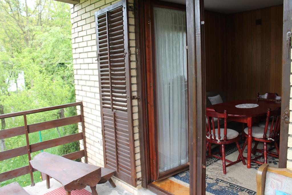 Holiday Home Zbilje Вісоко Екстер'єр фото