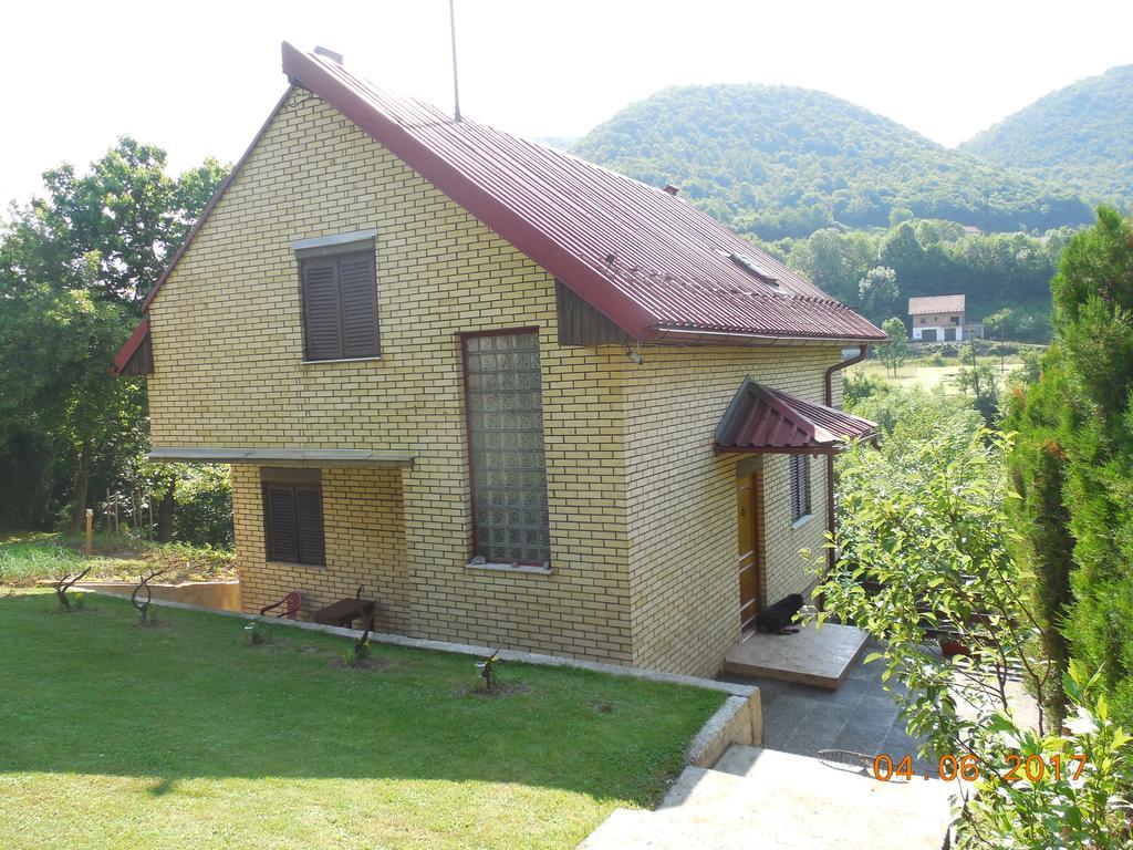 Holiday Home Zbilje Вісоко Екстер'єр фото